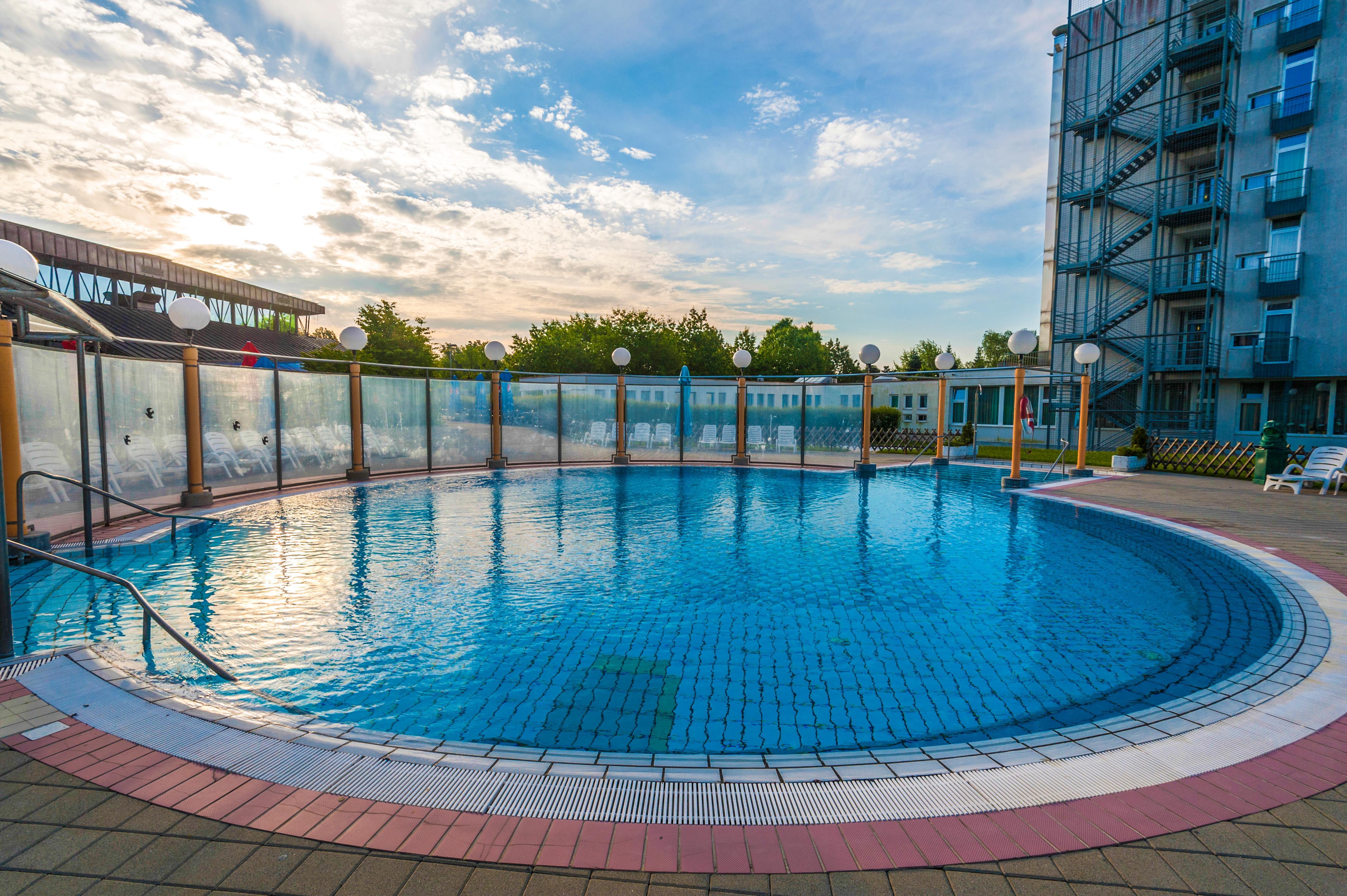 Hotel Izvir - Sava Hotels & Resorts Radenci Esterno foto