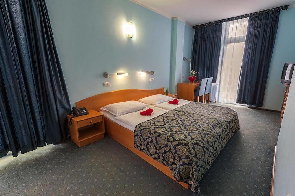 Hotel Izvir - Sava Hotels & Resorts Radenci Esterno foto